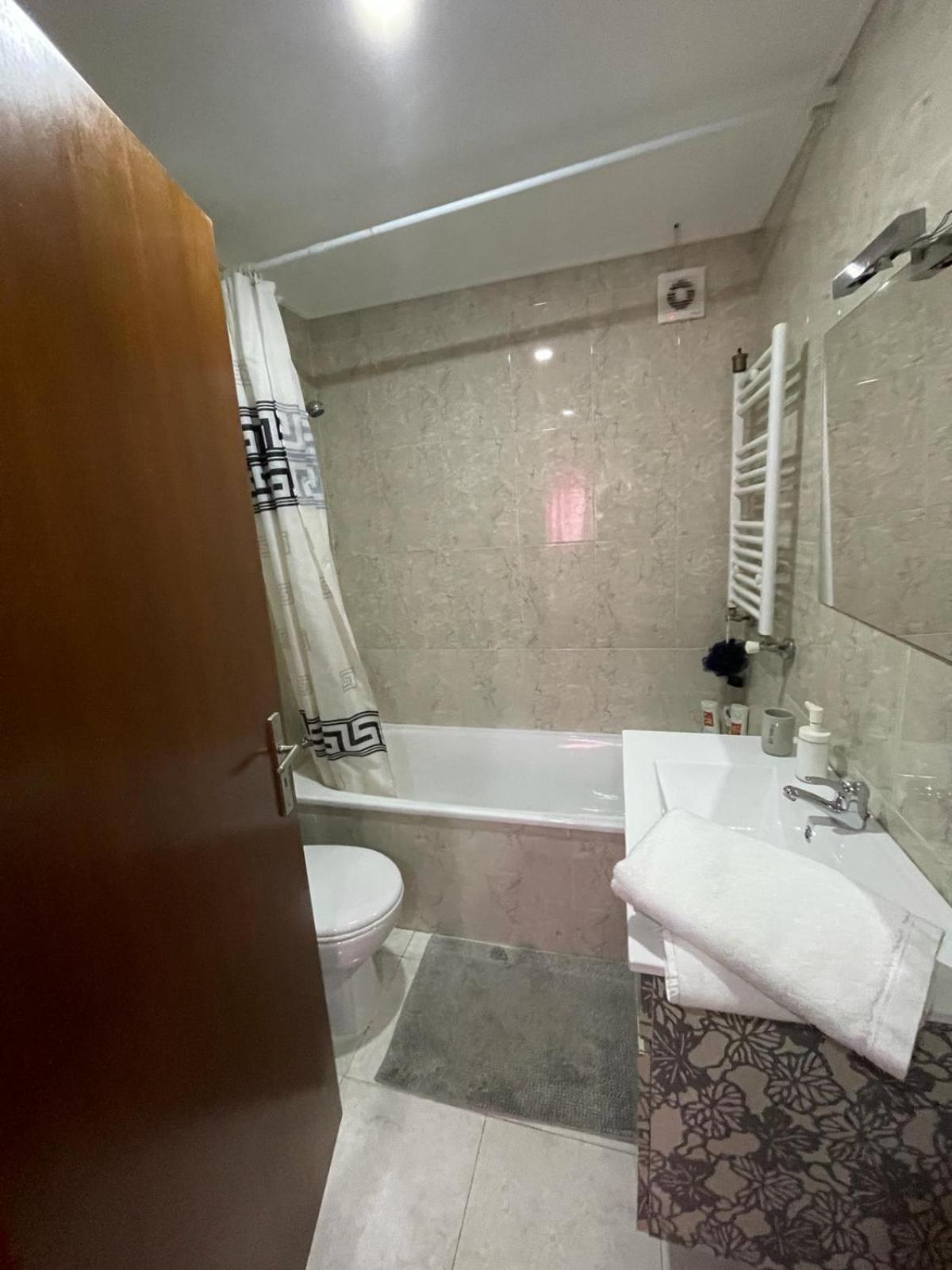 flat4u Apartment Paredes  Exterior foto